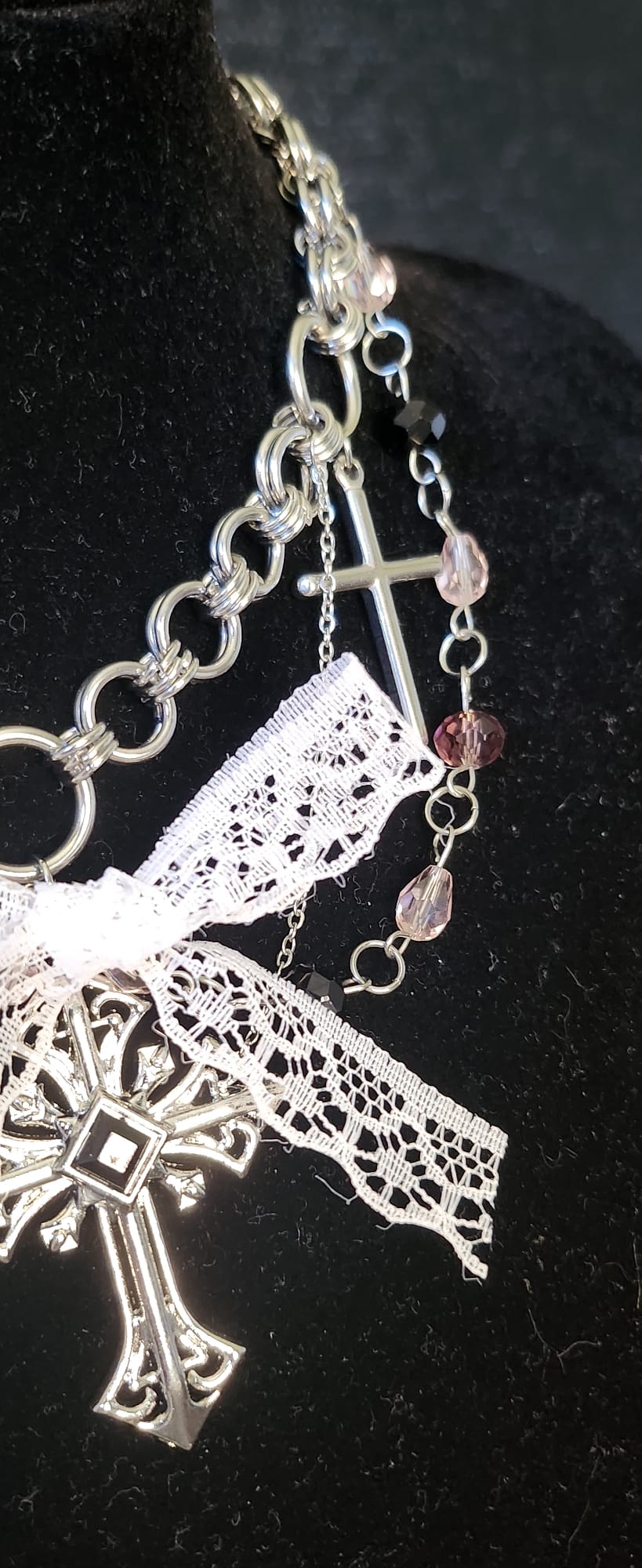 Collier choker Draculaura 4